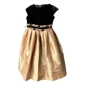 Maggie Bloom brown velvet gold taffeta dress girls sz 4 flower girl wedding fall